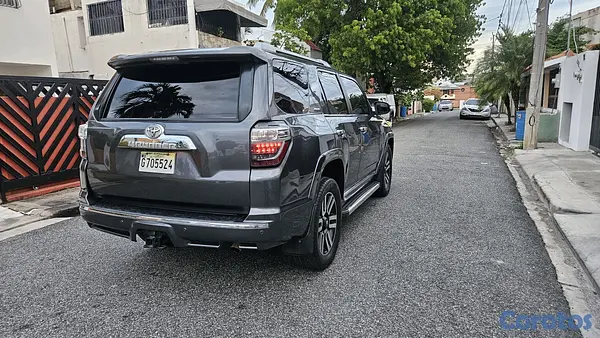 jeepetas y camionetas - Toyota 4runner límited 2016 4x4 5