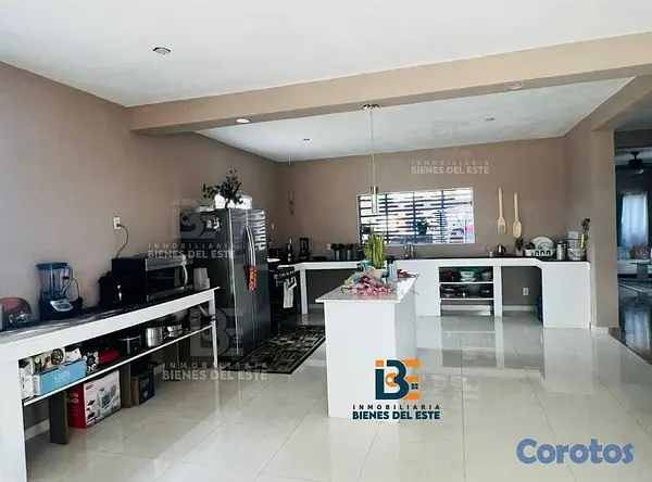 casas - Se Vende Casa Nueva y Moderna con Piscina en SPM. 4