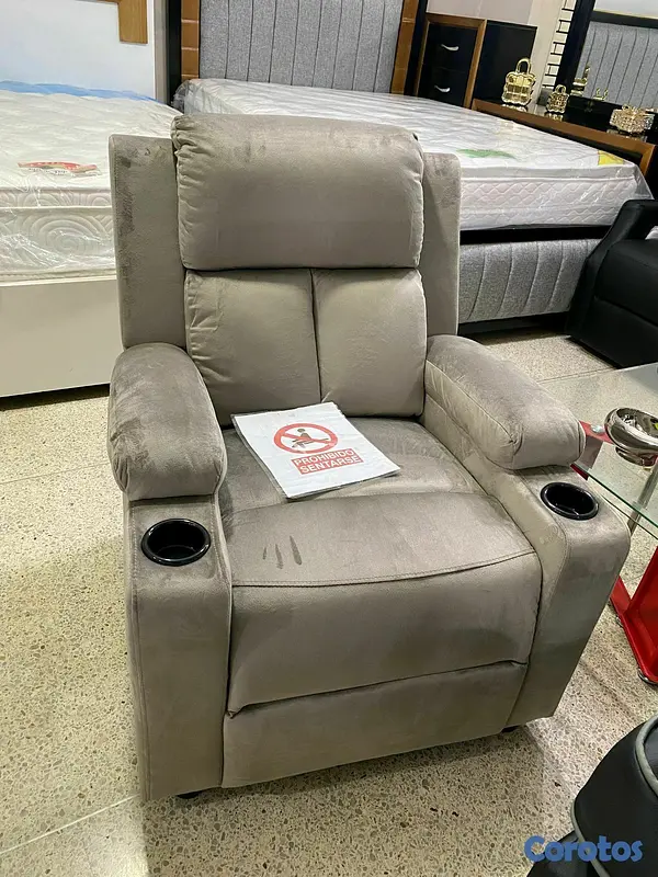 muebles y colchones - *SILLON RECLINABLE*

SILLON RECLINABLE 
COLOR CREMA
MODELO LV6141B-G
 2