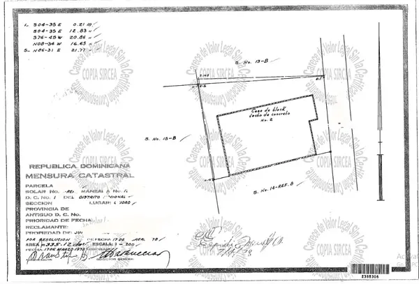solares y terrenos - Propiedad de esquina en zona comercial Ens. La Fe 2