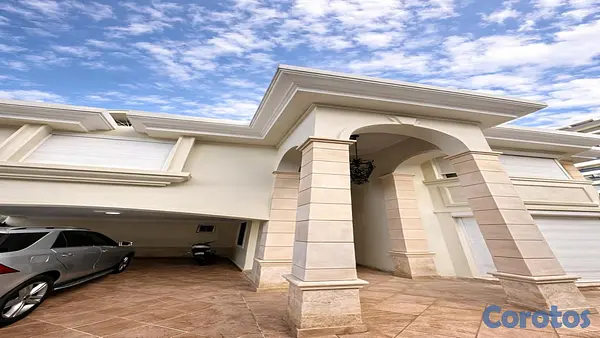 casas - Amplia Casa en Los Cacicazgos con 4 Habitaciones 2