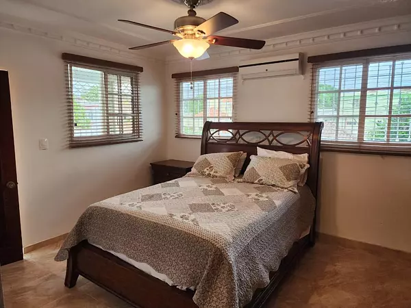 casas - Casa en Venta en Jardines del Norte, Santiago – 4 Hab, 2 Niveles 6