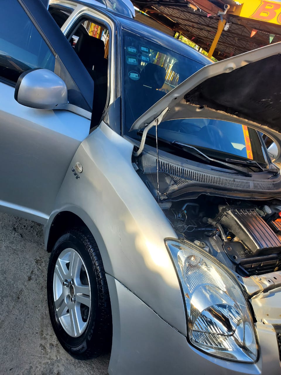 carros - suzuki Swift 2008 4
