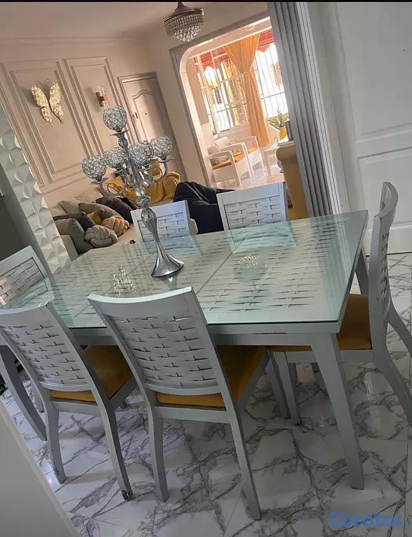 muebles y colchones - comedor de 6 sillas importado de la Ashley  2