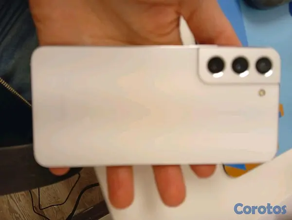 celulares y tabletas - Vendo Samsung s22 normal color blanco  2
