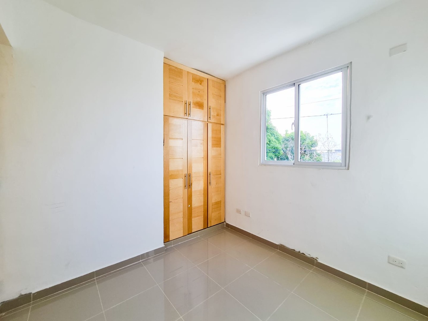 casas - Casas con piscina en Proyecto Cerrado Autopista San Isidro Ecológica 10