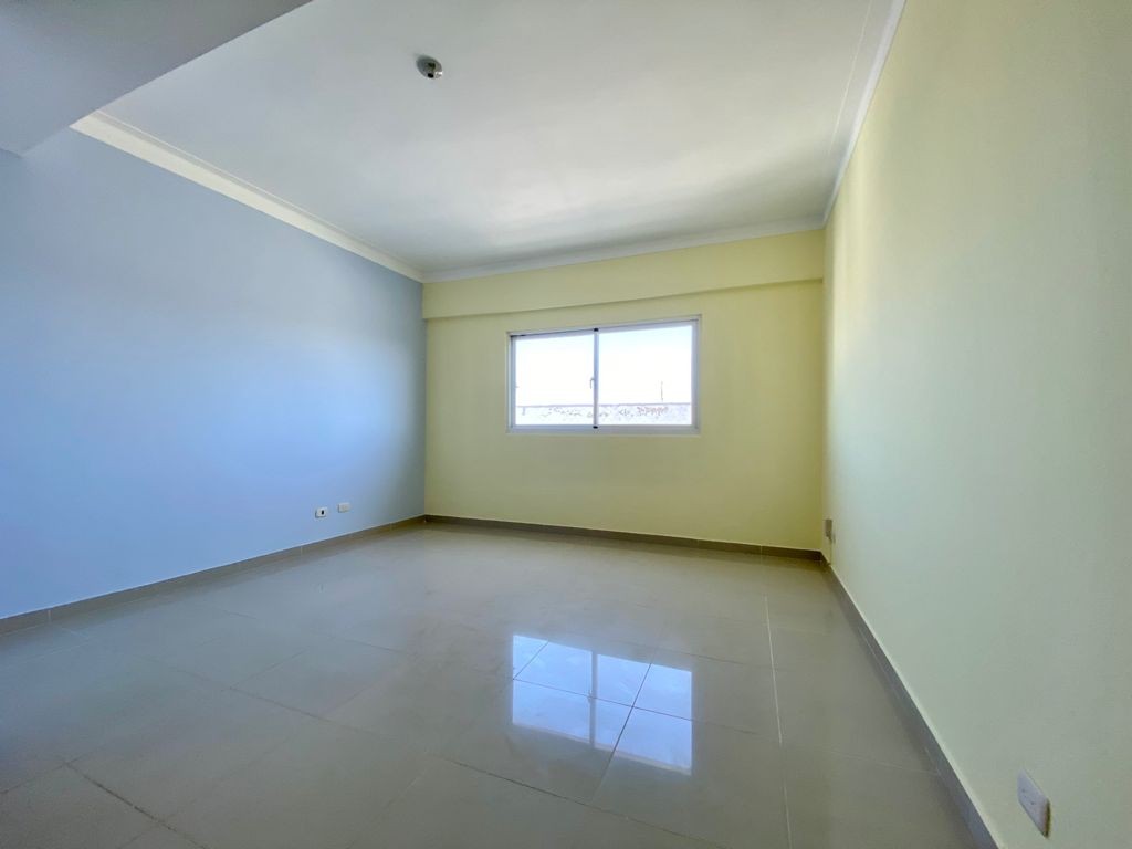 apartamentos - Amplio apartamento en Evaristo Morales 3