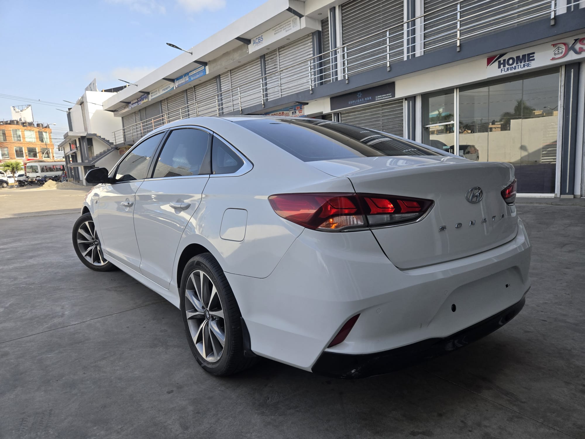 carros - HYUNDAI SONATA NEW RISE 2019 BLANCO 5