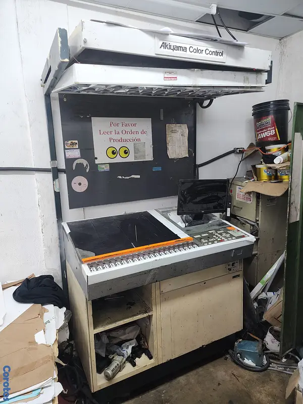equipos profesionales - Maquina de imprenta impresión  offset akiyama Bestech 28 4
