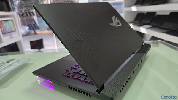 computadoras y laptops - Asus Strix 15 Ryzen 9 Ram 32gb ddr4 Disco 1000gb SSD NVIDEA Rtx 3070 8gb  5