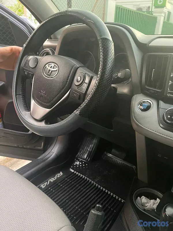 jeepetas y camionetas - Toyota rav4 2017 xle  7