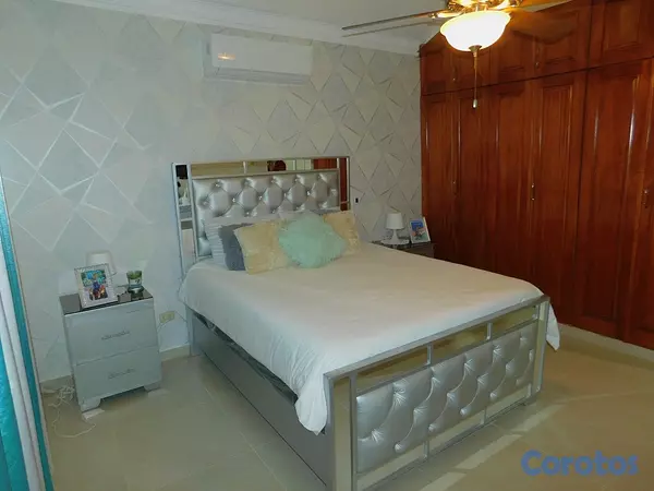 casas - CASA DE DOS NIVELES EN VENTA ALTOS DE ARROYO HONDO 5