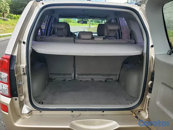 jeepetas y camionetas - Suzuki Grand vitara 2011 Excelentes condiciones 7