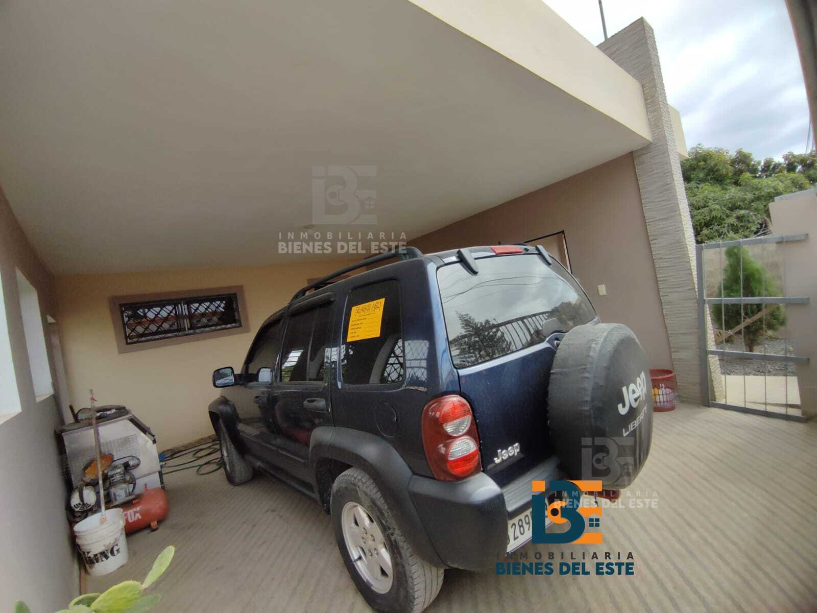 casas - Se Vende  Moderna Casa en Villa Cesarina 2