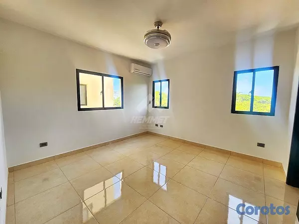 apartamentos - TORRE PISCINA Y AREA SOCIAL PROXIMO AV. HISPANOAME 10