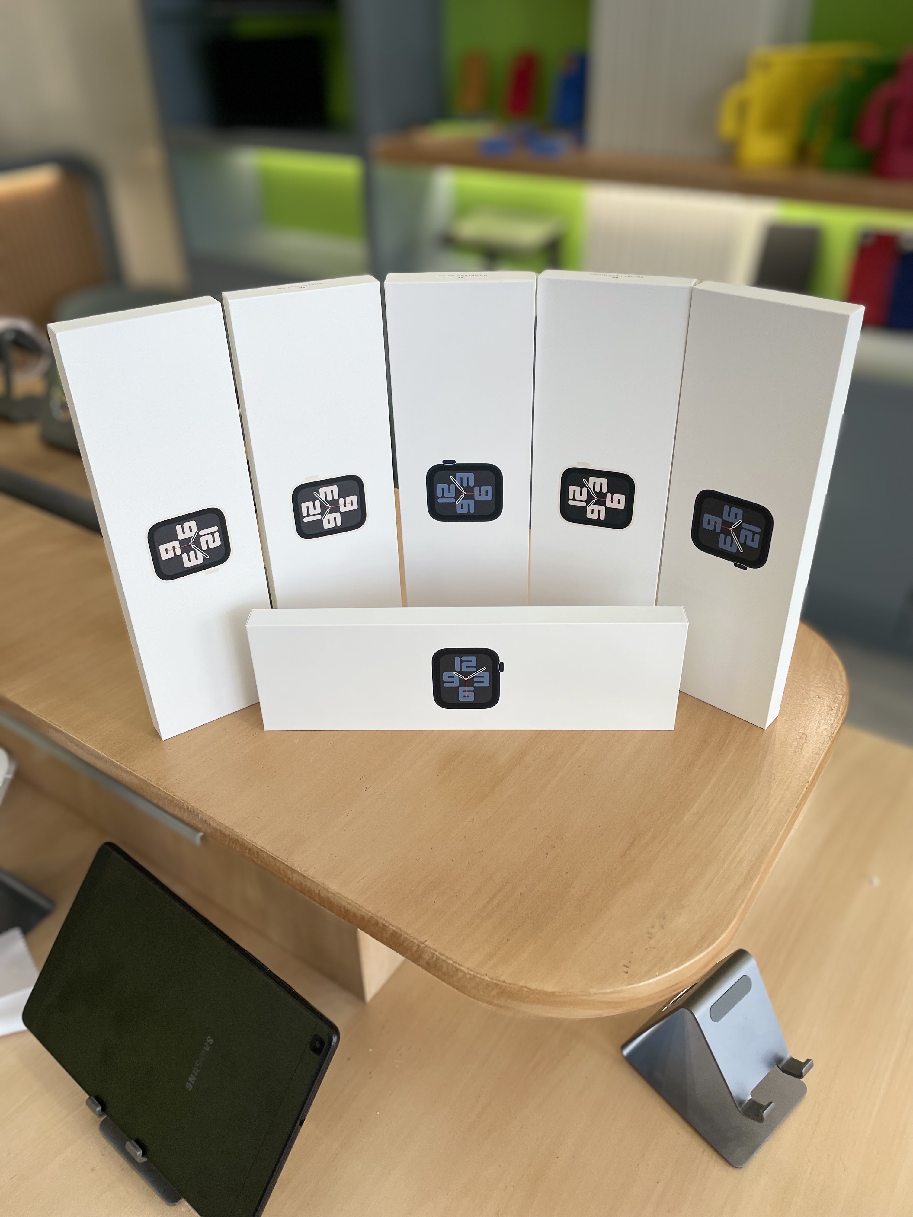 otros electronicos - APPLE WATCH SE (2DA GENERACIÓN) 40MM$14,500 5